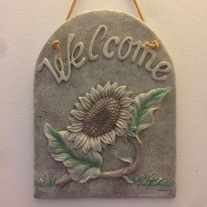Sunflower welcome sign (wall plaque)